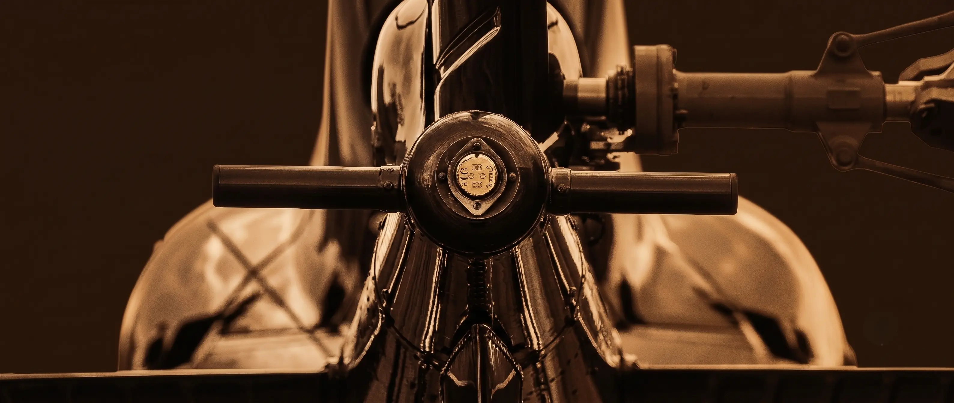 KingBirds helicopter cyclic control
